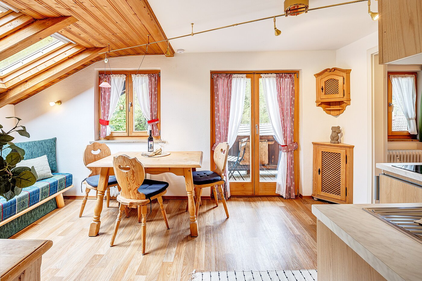 Piso ático de 2 habitaciones | Bad Wiessee | 70017 | Eingang zur Wohnung
