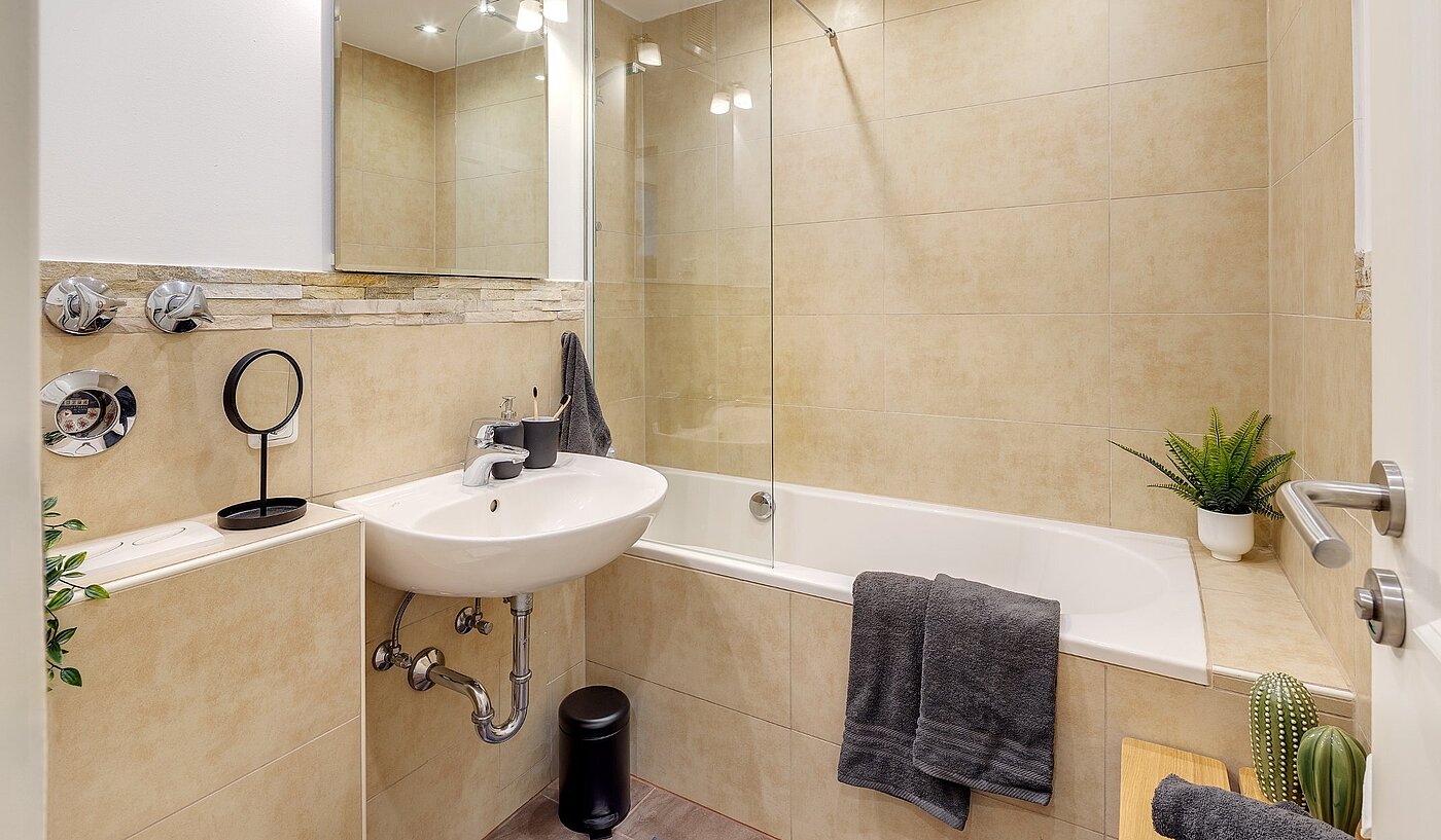 Apartamento de 2 habitaciones | München-Pasing | 2108ML1 | Geschmackvolles Bad...