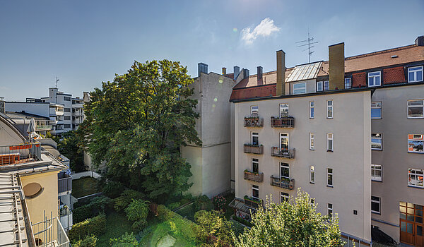 Apartamento de 1 habitación | München-Schwabing | 70449 | Blick von der Terrasse...