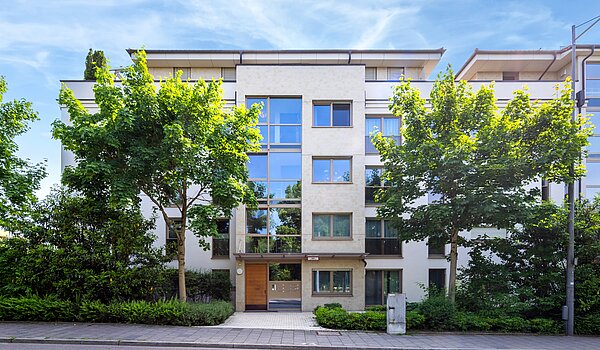 Penthouse de 3.5 habitaciones | München-Oberföhring | 70237 | Ansicht von der Straße