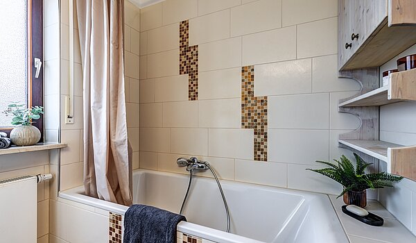 Apartamento de 3 habitaciones | München-Trudering | 70481 | ...mit Badewanne