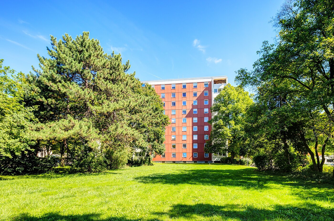 Apartamento de 4 habitaciones | München-Aubing | 70276 | Gebäuderückansicht