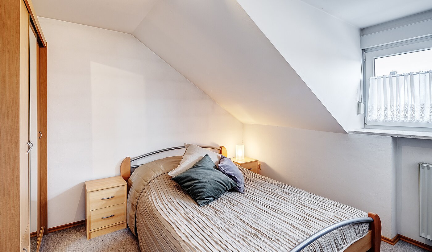 Casa unifamiliar  de 6 habitaciones | Unterschleißheim | 2209ML7 | Schlafen im Dachgeschoss