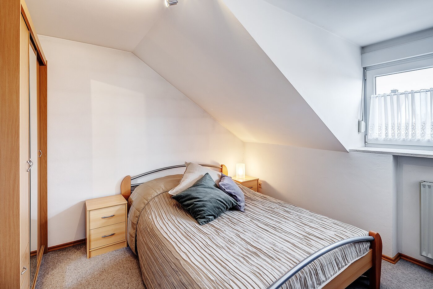 Casa unifamiliar  de 6 habitaciones | Unterschleißheim | 2209ML7 | Schlafen im Dachgeschoss