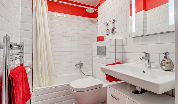 Apartamento de 2 habitaciones | München-Bogenhausen | 70287 | ...mit Badewanne