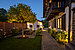 Propiedad especial de 15 habitaciones | Bad Wiessee | 701592 | Chalet II Innenhof | Thumbnail