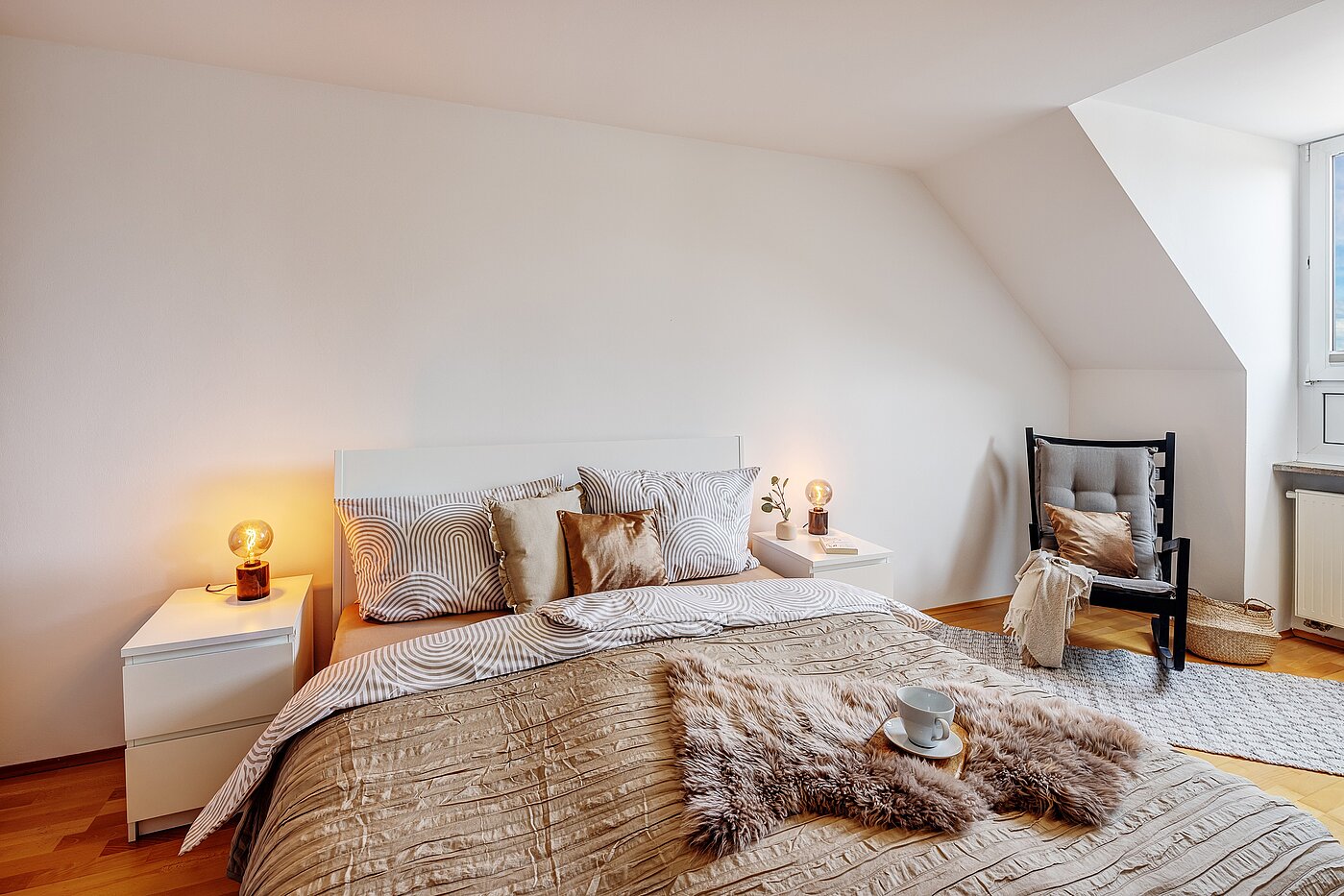 Piso ático de 2 habitaciones | München-Au | 2209ML3 | Schlafzimmer...