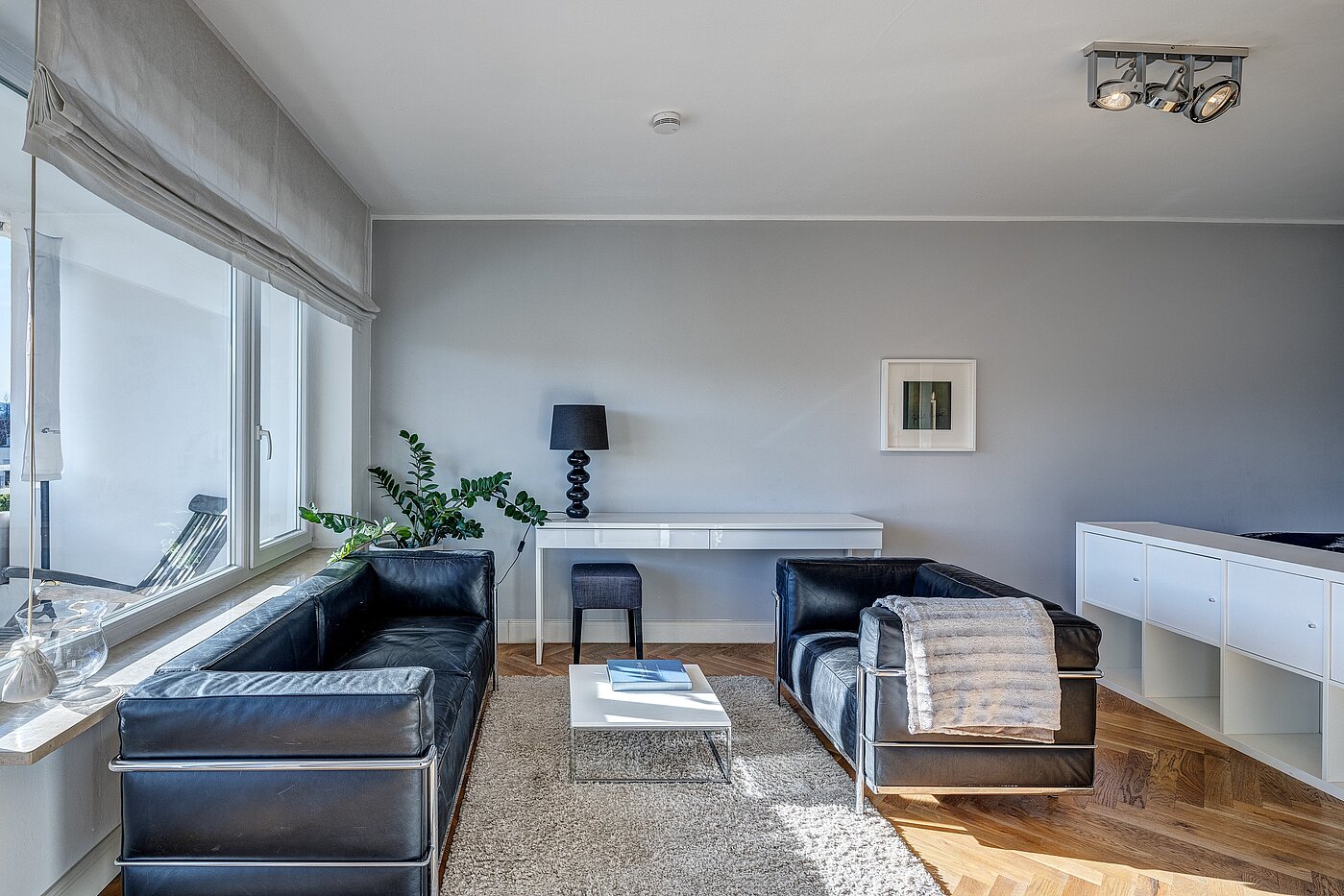 Apartamento de 1 habitación | Rosenheim | 2109ML8 | ...mit Schreibtisch
