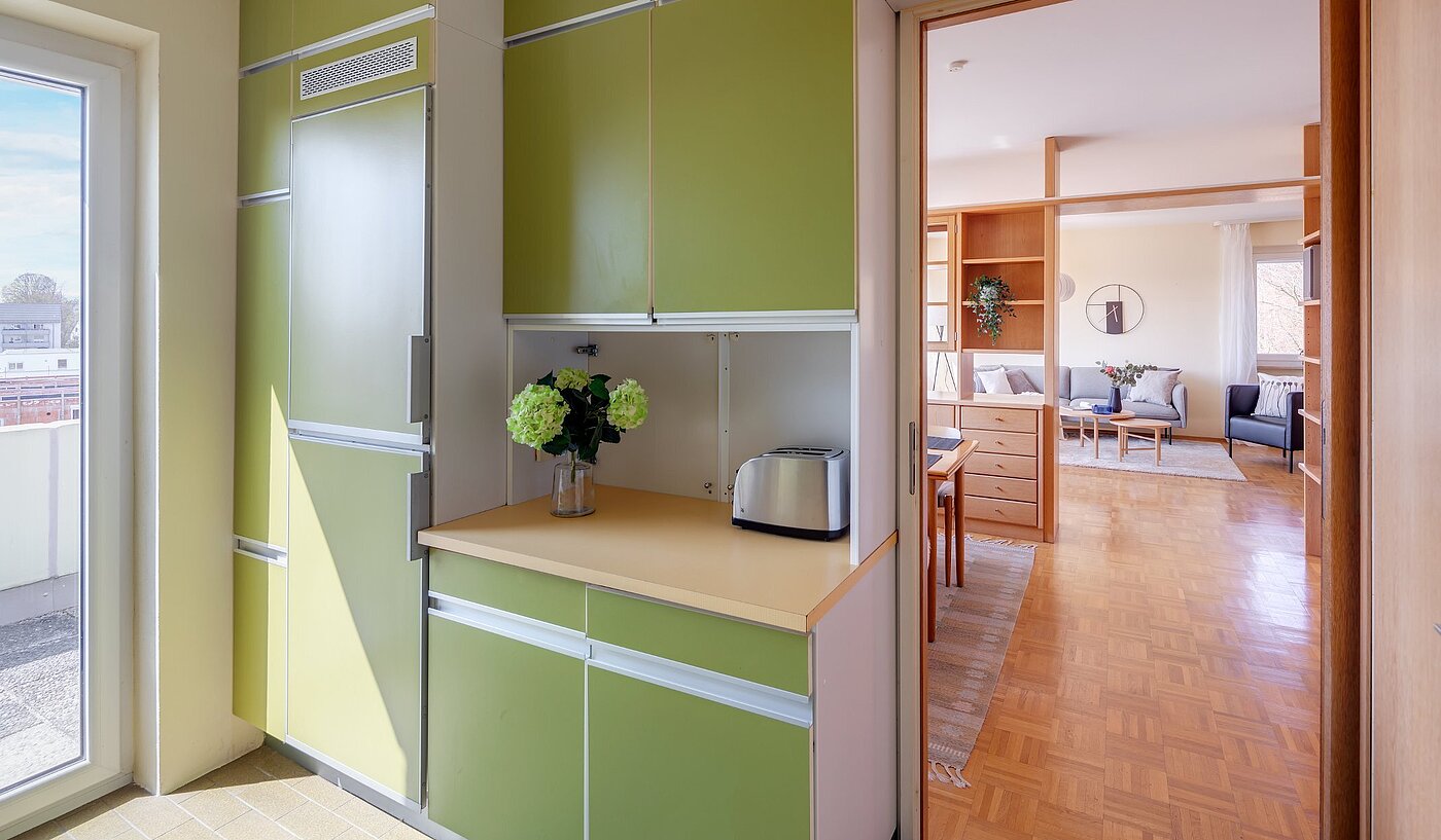 Apartamento de 4 habitaciones | Freising | 2003ML7 | Durchgang zur Küche...