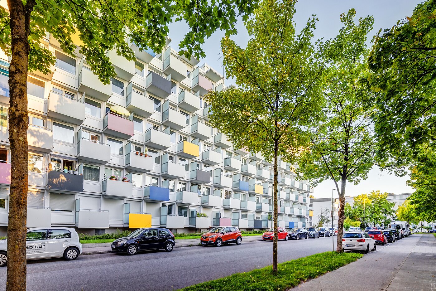 Apartamento de 1 habitación | München-Bogenhausen | 70264 | Ansicht von der Daphnestraße. aus