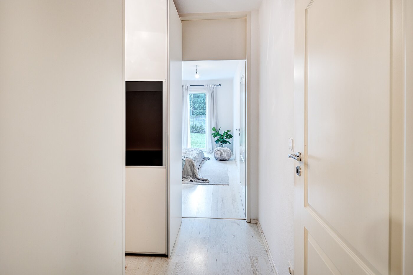 Piso en planta baja de 2.5 habitaciones | München-Harlaching | 70018 | Kleiner Flur mit...