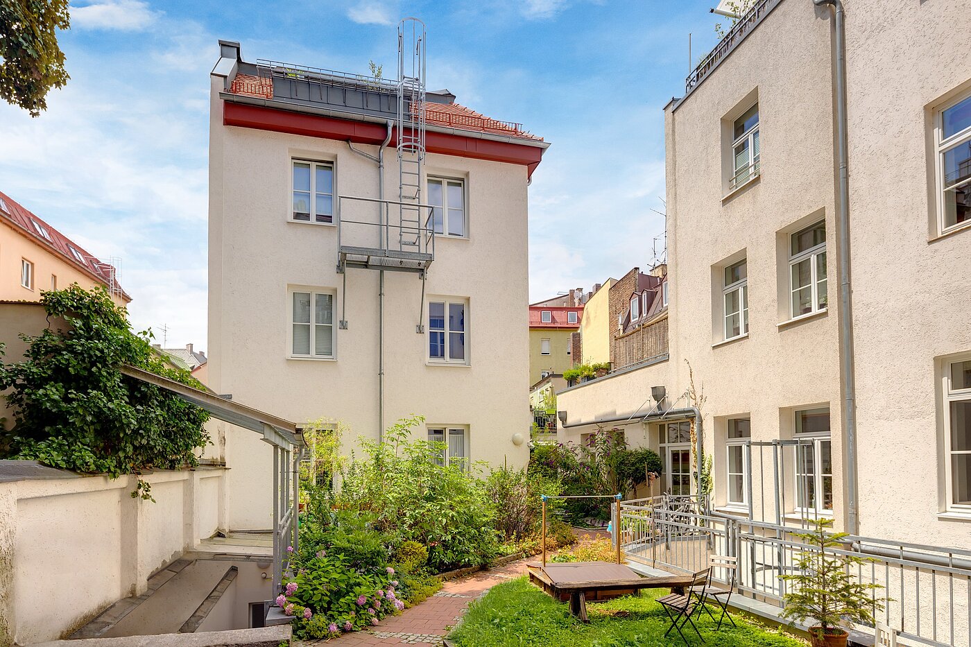 Piso ático de 1 habitación | München-Sendling | 700402 | Ansicht Rückgebäude