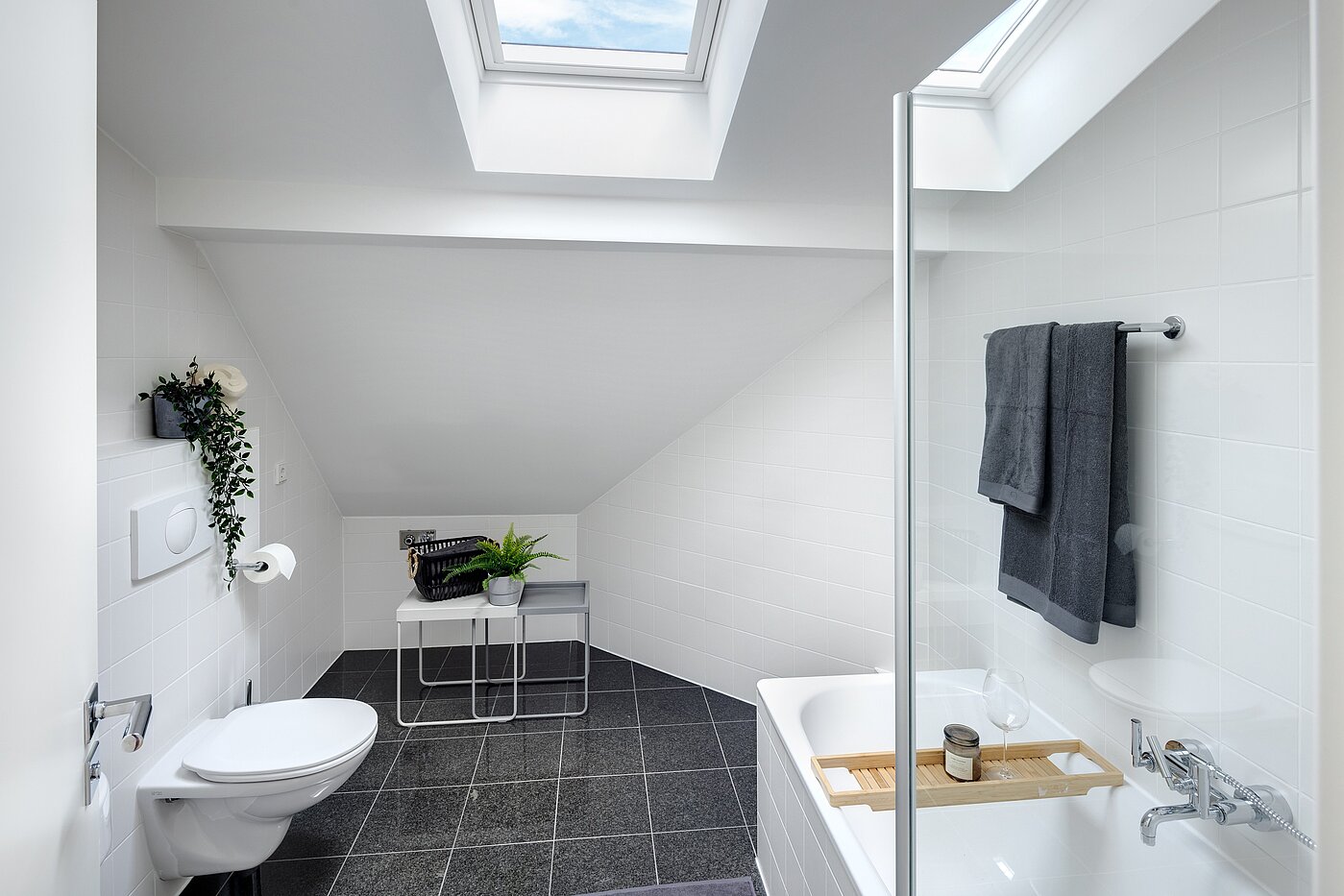 Piso ático de 1 habitación | München-Sendling | 700402 | Badezimmer mit Wanne