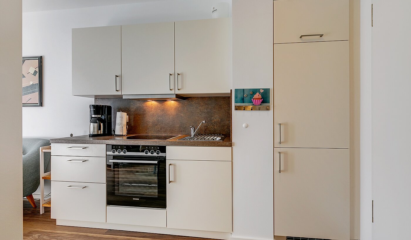 Piso en planta baja de 1 habitación | München-Milbertshofen | 2202ML8 | Integrierte Küchenzeile