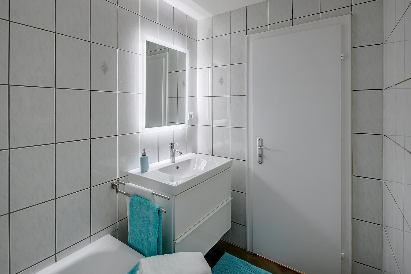 Apartamento de 1 habitación | München-Obergiesing | 70420 | Weiß gefliest