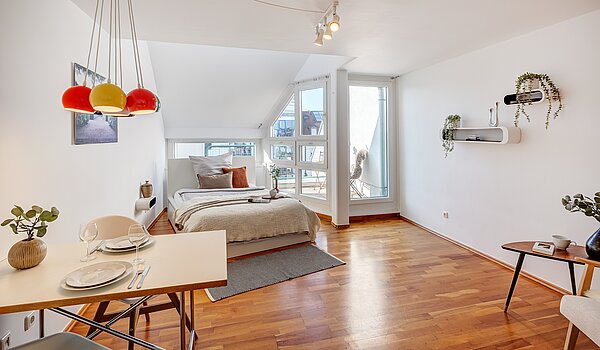 Apartamento de 1 habitación | München-Maxvorstadt | 70165 | Gemütlicher Wohn-/Essbereich