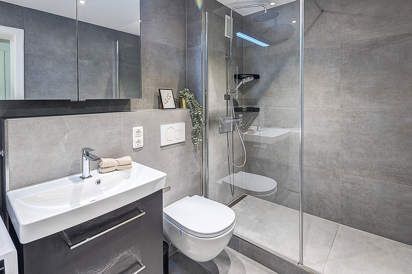 Apartamento de 2 habitaciones | München-Perlach | 70300 | Badezimmer...