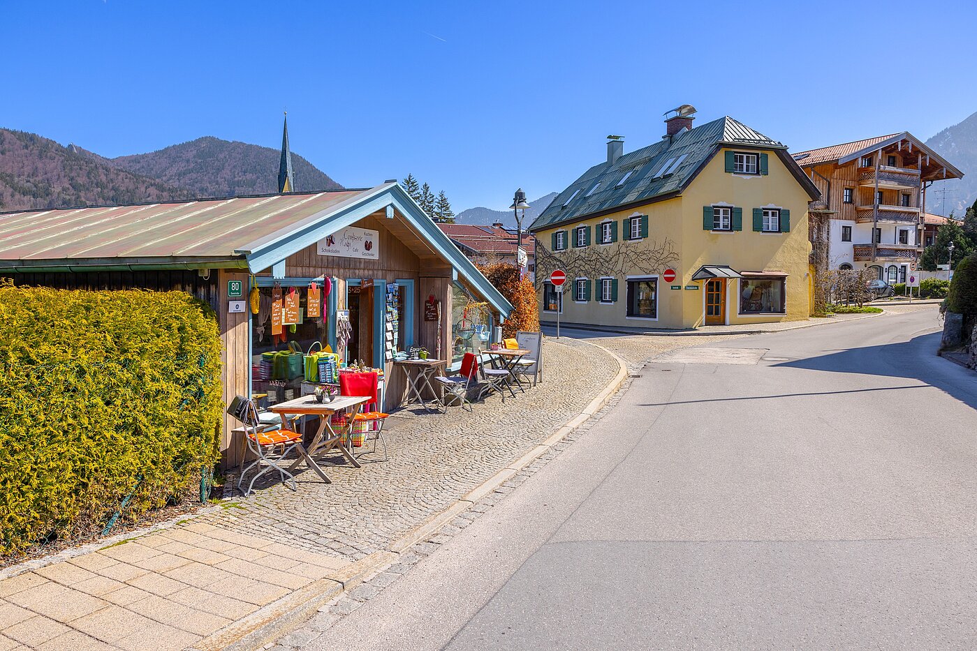 Mehrfamilienhaus de 11 habitaciones | Rottach-Egern | 70215 | Eigene Bootshütte