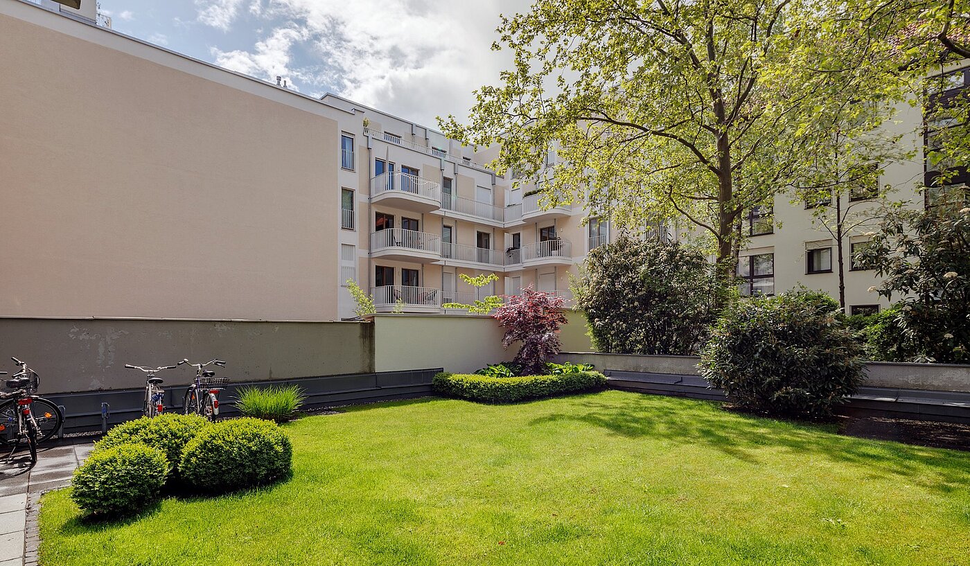 Apartamento de 2 habitaciones | München-Maxvorstadt | 2105ML2 | ...herrlich grünen Innenhof