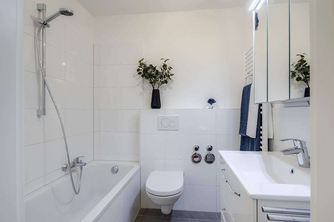 Apartamento de 3 habitaciones | München-Neuhausen | 1803D7 | Bad