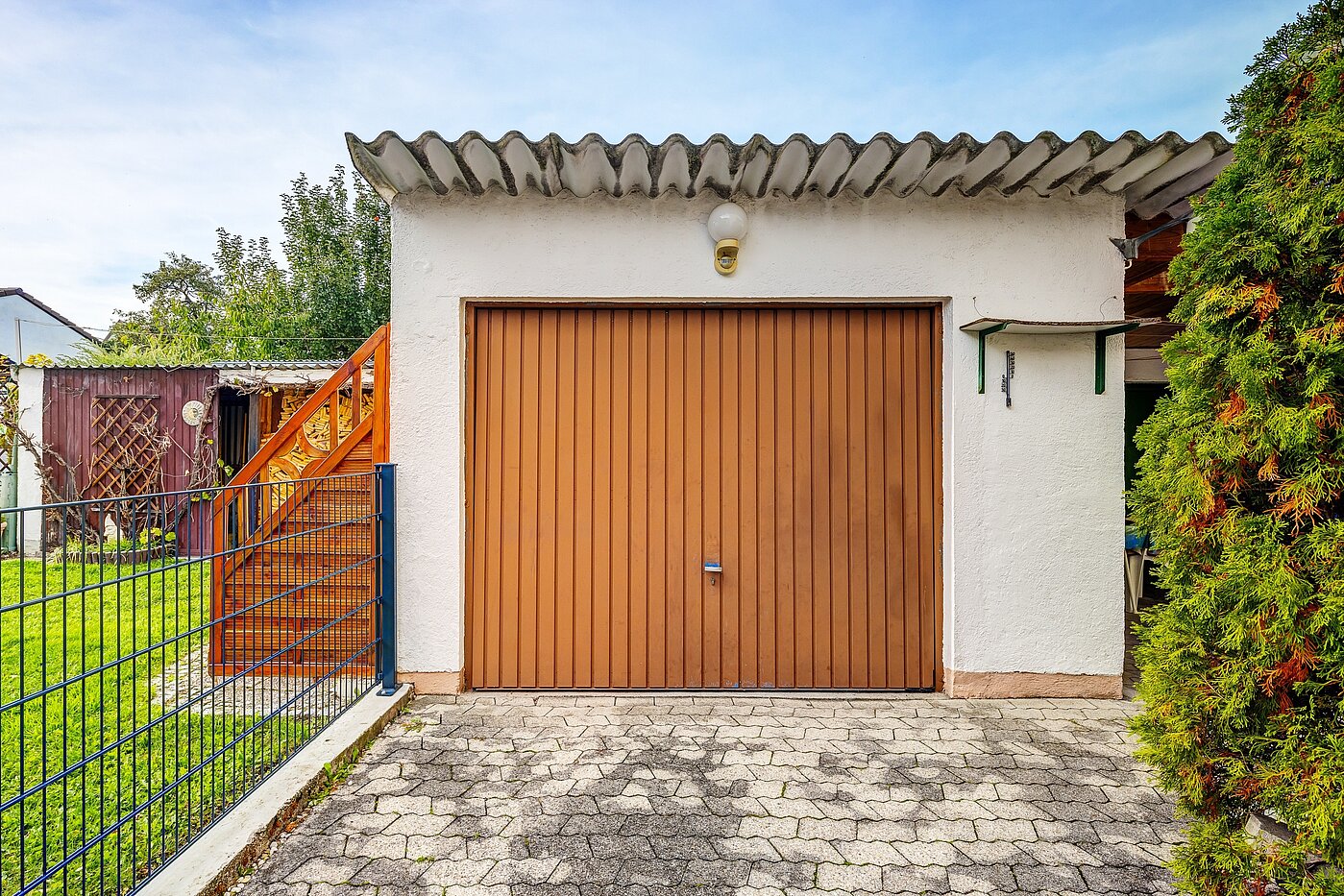 Casa unifamiliar  de 6 habitaciones | Unterschleißheim | 2209ML7 | Garage