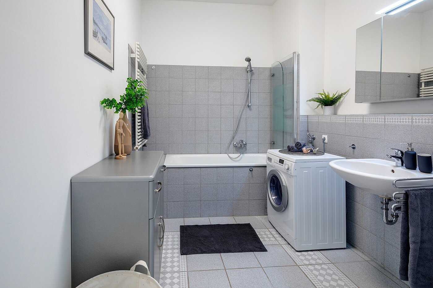 Apartamento de 5 habitaciones | München-Au | 2009ML3 | Modernes Wannenbad