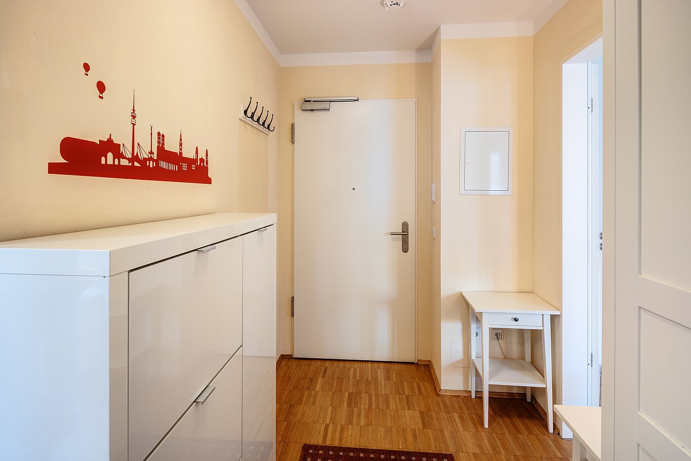 Apartamento de 2 habitaciones | München-Schwabing | 703161 | Wohnungstür