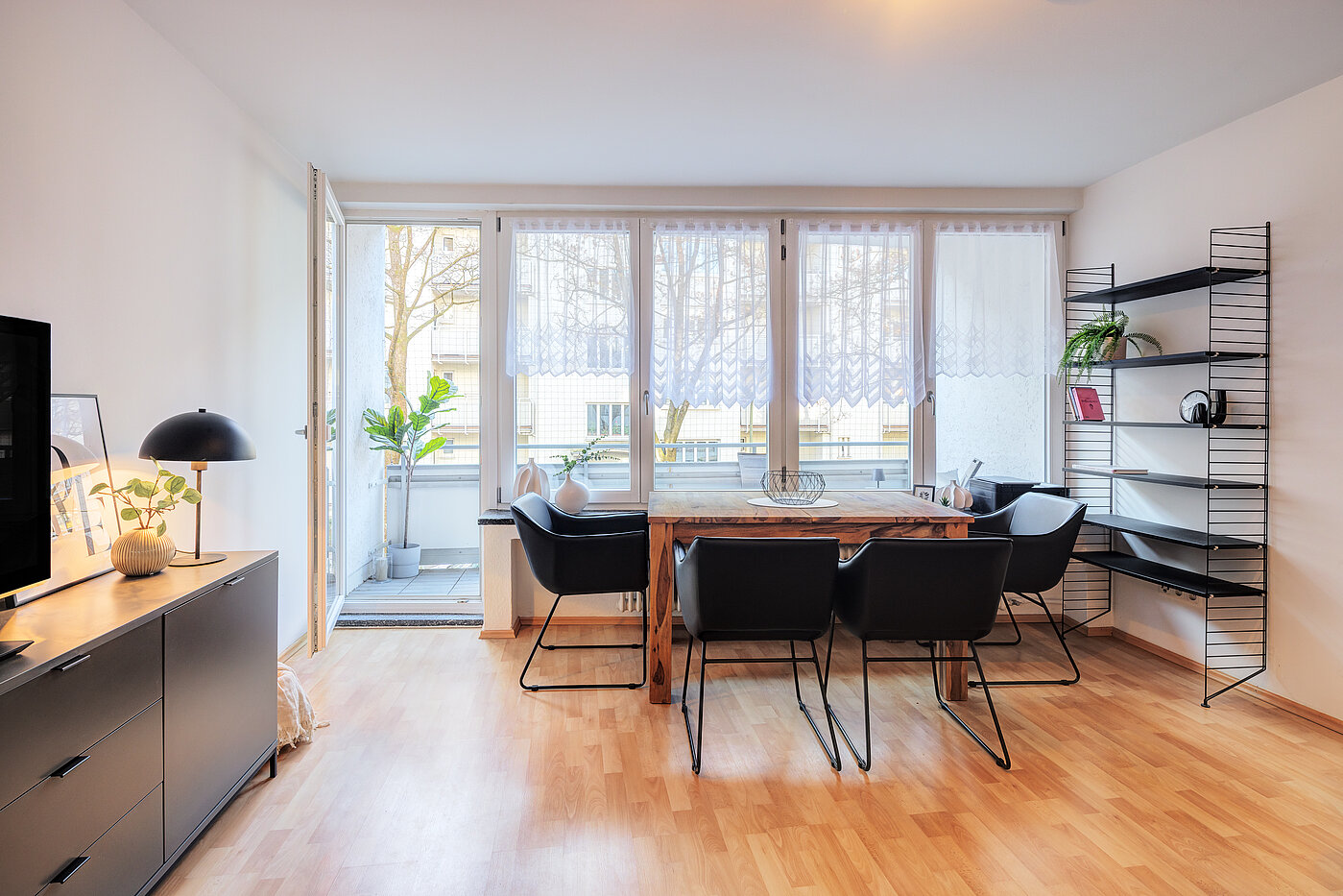 Apartment de 1 habitación | München-Schwabing | 70211 | Ess-/Arbeitsbereich