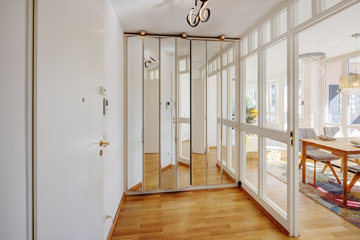 Piso dúplex  de 2.5 habitaciones | München-Haidhausen | 701172 | Einladender Eingangsbereich