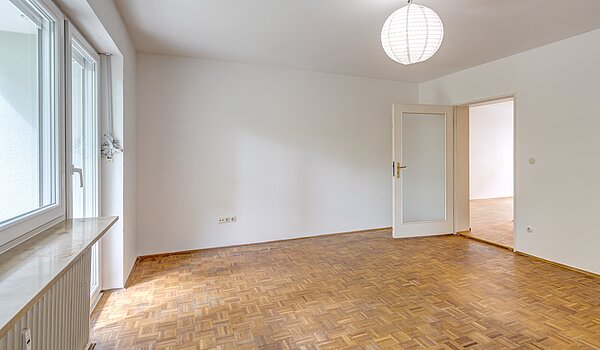 Piso en planta baja de 2.5 habitaciones | München-Schwabing | 70441 | Wohnzimmer