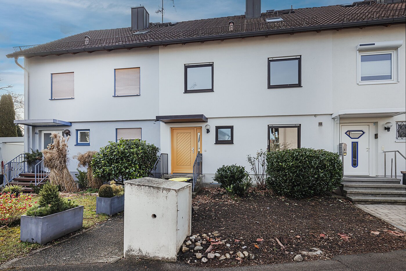 Casa centro adosada  de 5 habitaciones | Unterschleißheim | 70187 | Ansicht von der Straße aus
