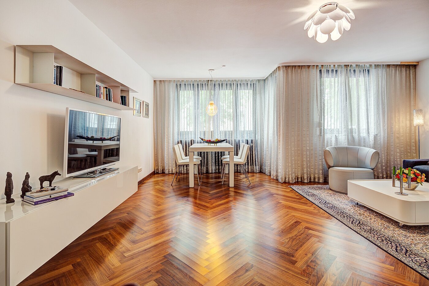 Apartamento de 1 habitación | München-Schwabing | 2207ML10 | Wohnen und...
