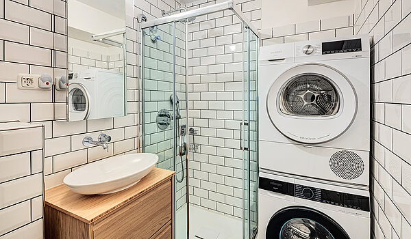 Apartamento de 3 habitaciones | München-Au | 70447 | Badezimmer mit Waschmaschine