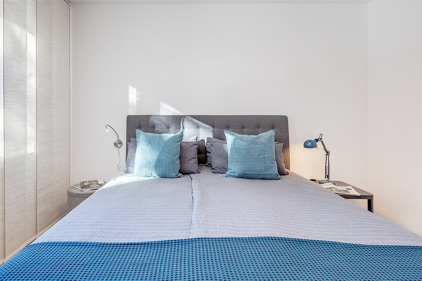 Piso en planta baja de 2 habitaciones | München-Moosach | 70462 | Großes Bett