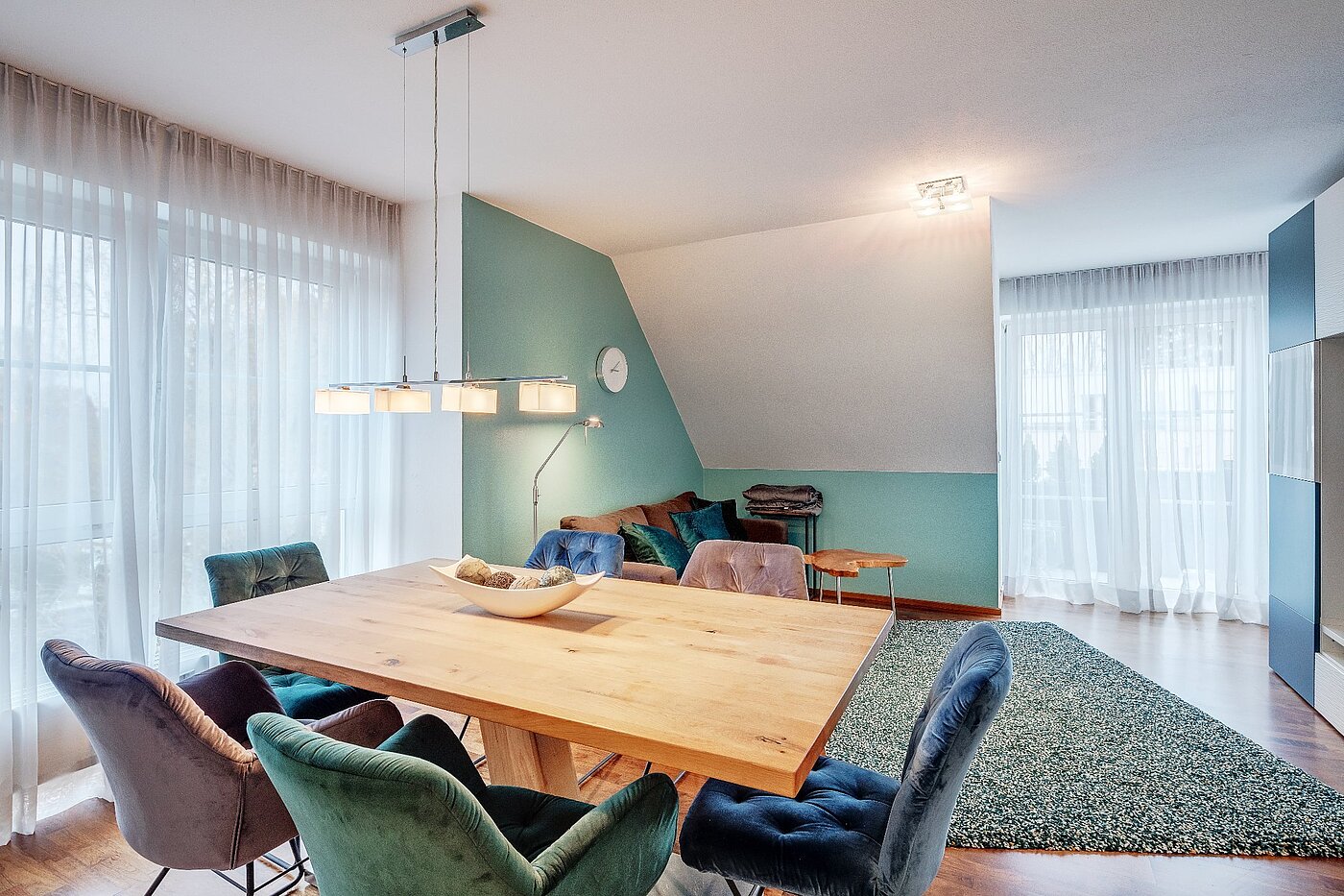 Apartamento de 2 habitaciones | Unterhaching | 2004ML7 | ... und Essen