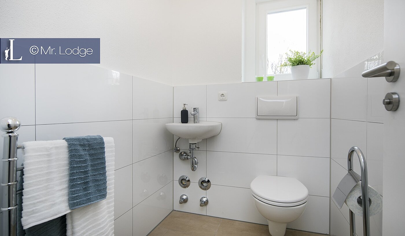 Casa adosada  de 5 habitaciones | 1702ML1 | G-WC