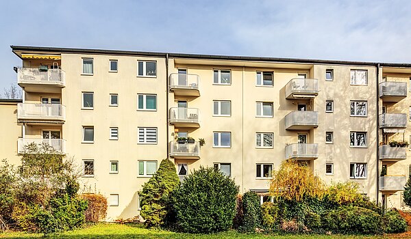 Apartamento de 3 habitaciones | München-Bogenhausen | 70310 | Ansicht von der Innenhofseite