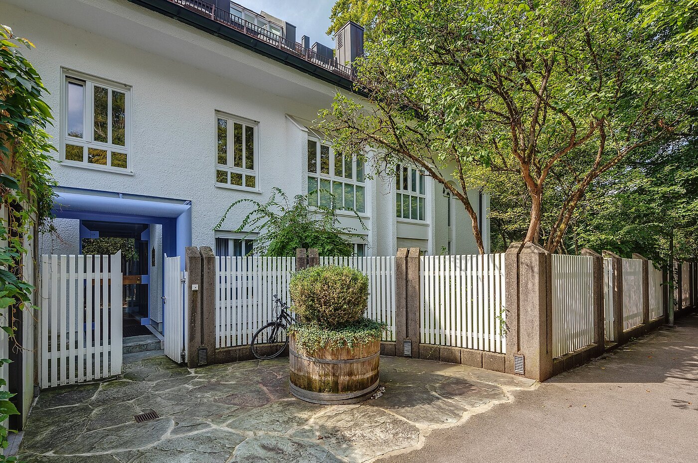 Apartamento de 3 habitaciones | München-Harlaching | 1908ML6 | Hauseingang