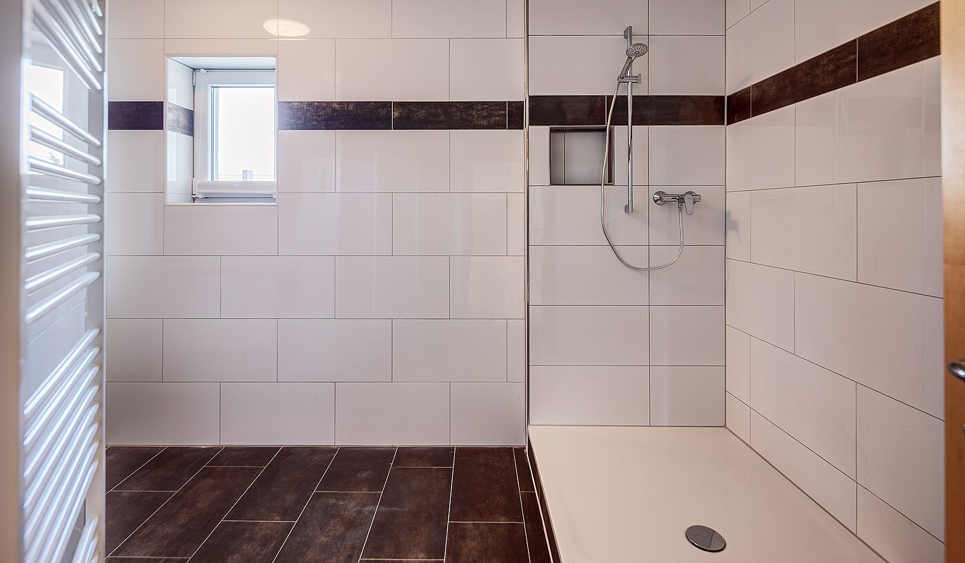 Casa adosada  de 6.5 habitaciones | Unterschleißheim | 70122 | ...mit großer Dusche
