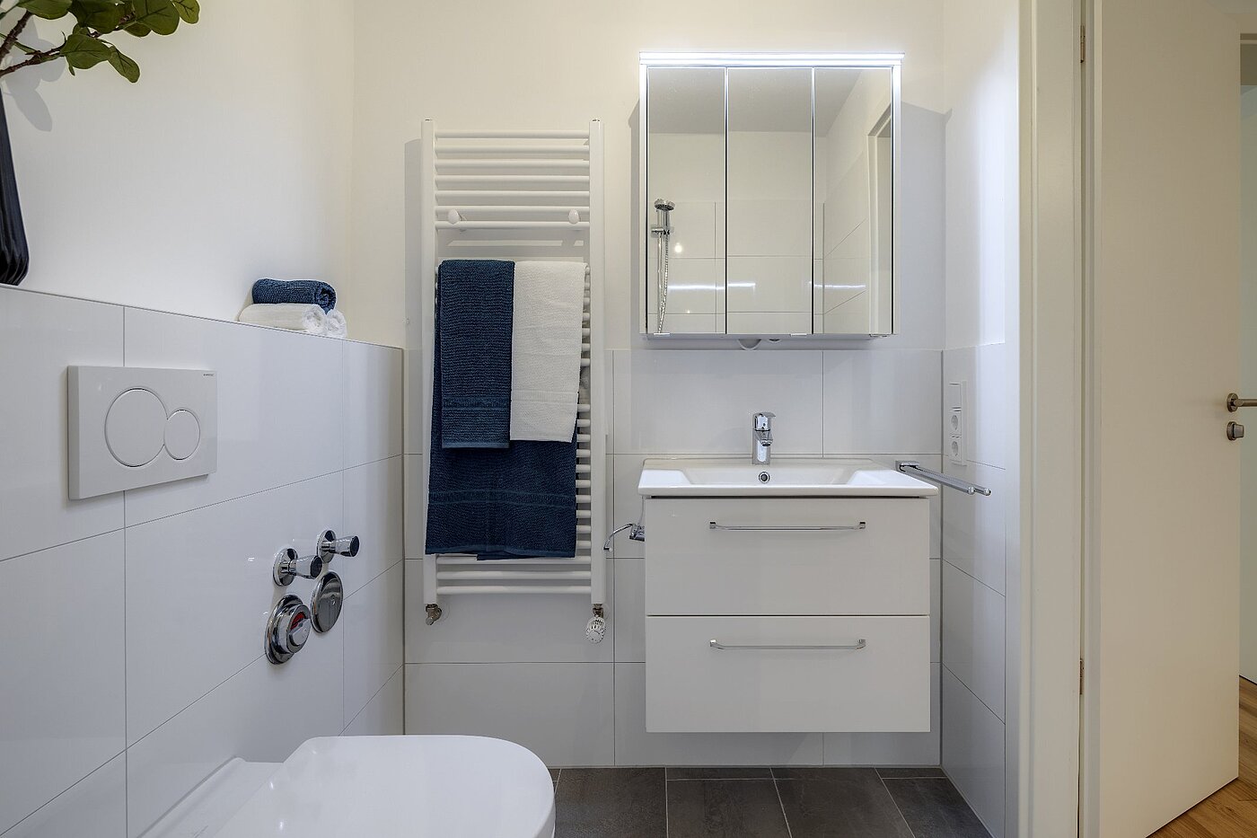 Apartamento de 3 habitaciones | München-Neuhausen | 1803D7 | Moderne Ausstattung