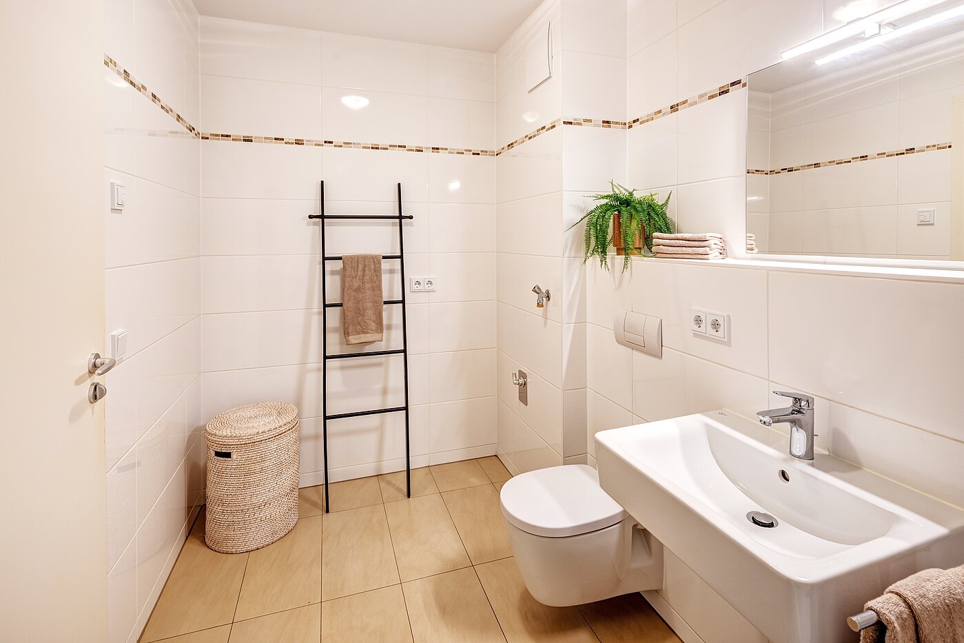 Apartamento de 2 habitaciones | München-Thalkirchen | 70493 | Geräumiges...