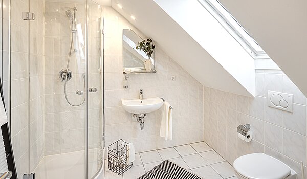 Casa centro adosada  de 5 habitaciones | Unterschleißheim | 70187 | Zusätzliches Duschbad im DG...