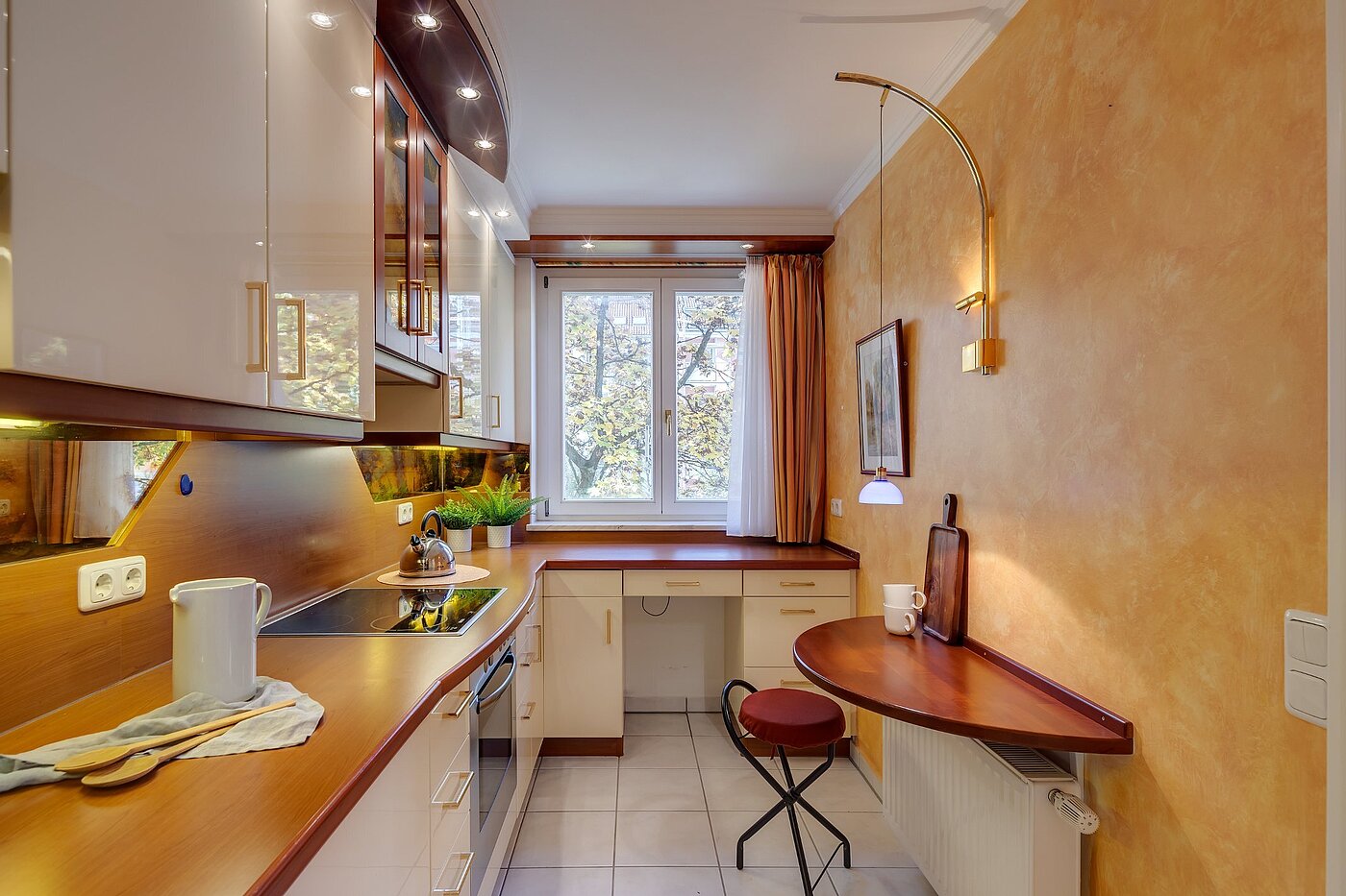 Apartamento de 2 habitaciones | München-Sendling | 2010ML1 | ...Zugang zur Küche...