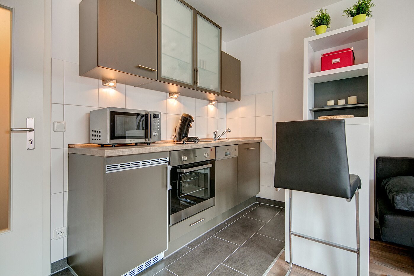 Apartamento de 1 habitación | München-Berg am Laim | 70064 | ...mit Küchenzeile und Essbereich