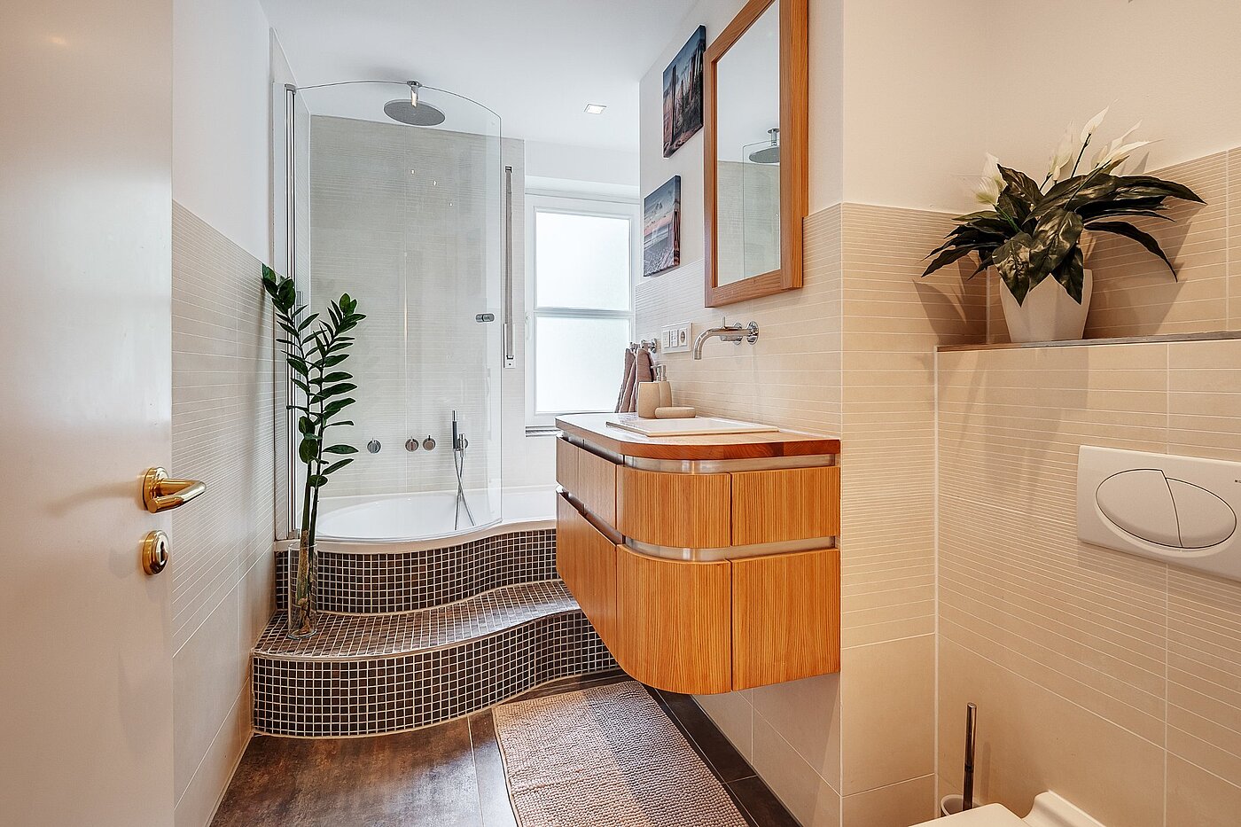 Apartamento de 3 habitaciones | München-Harlaching | 2108ML3 | Modernes Wohlfühl-Bad mit...
