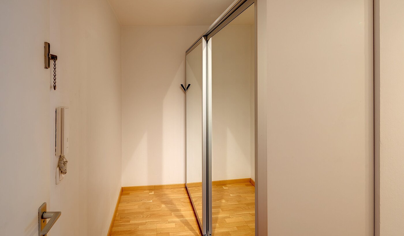 Apartamento de 1 habitación | München-Isarvorstadt | 2110ML3 | ...Einbauschrank