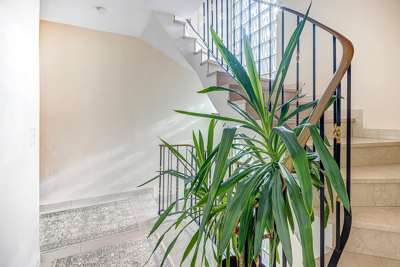 Casa unifamiliar  de 6 habitaciones | Unterschleißheim | 2209ML7 | Treppenaufgang