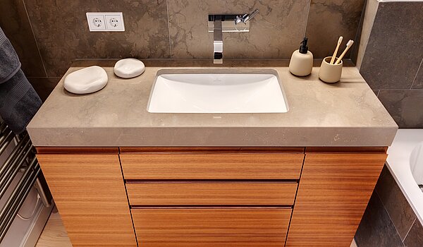 Apartamento de 3 habitaciones | 70046 | ...mit Natursteinwaschtisch