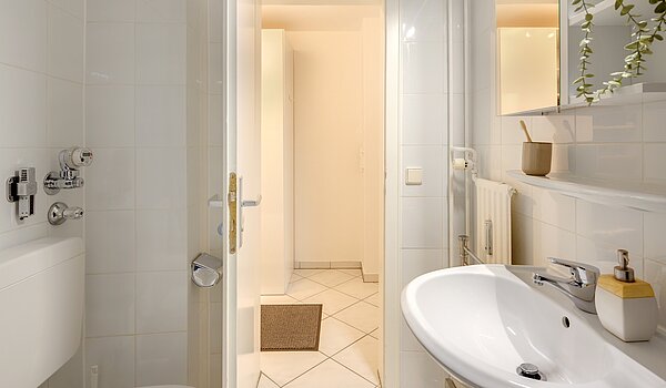 Apartment de 1 habitación | München-Sendling-Westpark | 70395 | Bad mit...