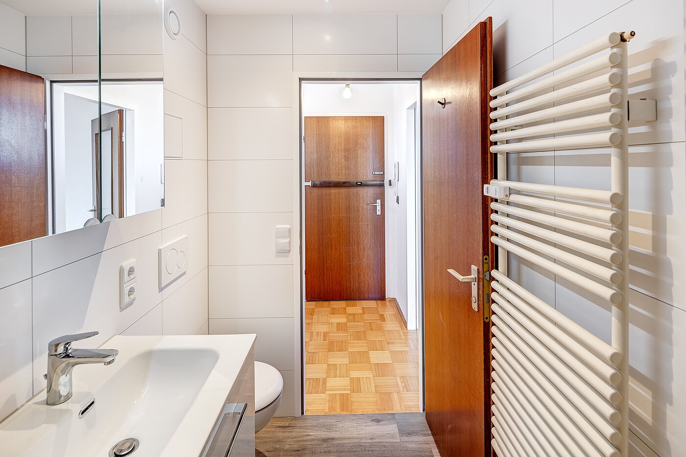 Apartamento de 1 habitación | München-Laim | 70144 | ...und Handtuchheizkörper
